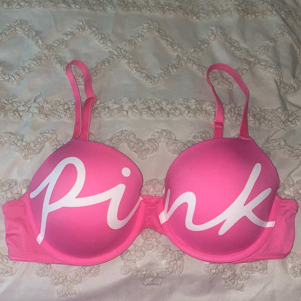 PINK VS BRA